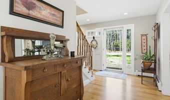 17 Dudley Rd, Brentwood, NH 03833