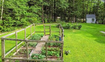 1 Castle View Ln, Belgrade, ME 04917