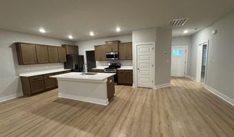12631 Whitcombe Cir, Athens, AL 35613