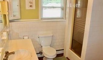 31 BARNES Ave, Johnston, RI 02919