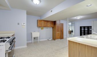 11718 BACKUS Dr, Bowie, MD 20720