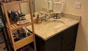 76 Poplar Dr, Cranston, RI 02920