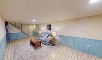 419 Ridge Rd, Albert Lea, MN 56007