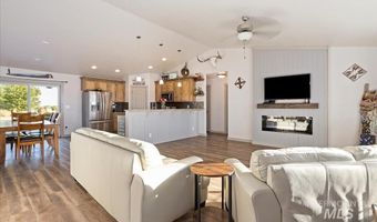 17571 Goodson Rd, Caldwell, ID 83607