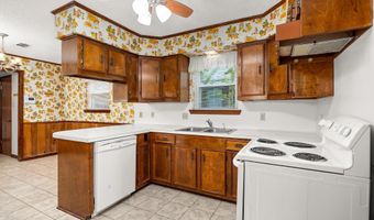5236 Floynell Dr, Baton Rouge, LA 70809