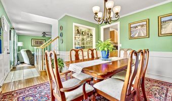 348 Deerfield Rd, Allenstown, NH 03275