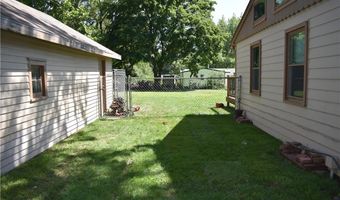 225 King St, Baldwin City, KS 66006
