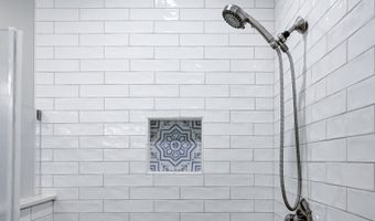 118 Routt St, Alamo Heights, TX 78209