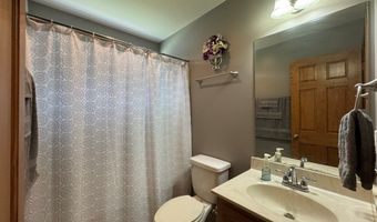 166 Dutch Ln, Appomattox, VA 24522