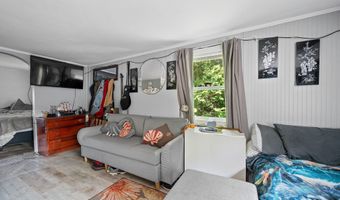 249 Palm St, Bangor, ME 04401