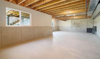 10528 Camfield Ct, Allendale, MI 49401