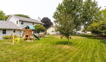 N390 TAMARACK Drive, Appleton, WI 54915