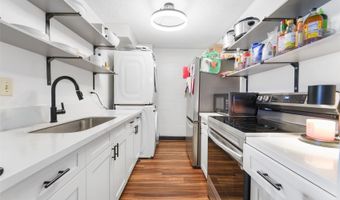 1250 Richard Ln 410, Honolulu, HI 96819