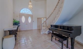 14 Sawgrass Ct, Las Vegas, NV 89113