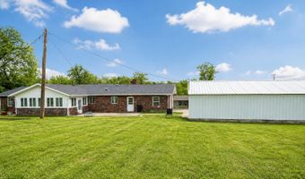 1206 Elm Ave, Ava, MO 65608