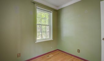 514 S HENRY St, Alexandria, VA 22314