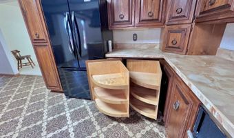 101 7th Ave NW, Bowman, ND 58623