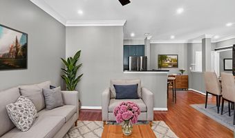 4854 EISENHOWER Ave 447, Alexandria, VA 22304