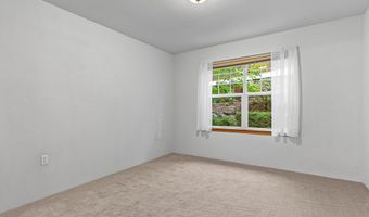 923 Mountain Meadows Cir, Ashland, OR 97520