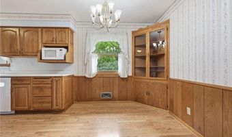 4002 7th Ave, Anoka, MN 55303