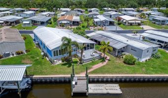 132 S SAINT THOMAS Cir, Apollo Beach, FL 33572