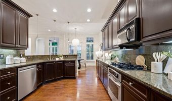 5806 Riverstone Cir 10, Atlanta, GA 30339
