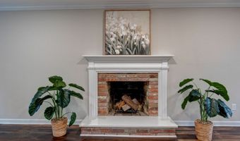 143 Juniper Dr, Avon, CT 06001