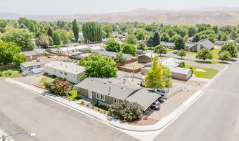 203 Peters St, Carlin, NV 89822