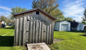 840 Nicole Ln, Angola, NY 14006