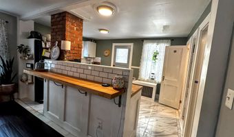 305 Weeks St, Bennington, VT 05201