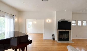 14388 Highland Vly, Escondido, CA 92025