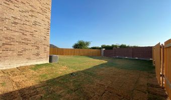100 Emma Dr, Anna, TX 75409