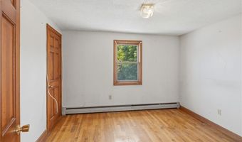 400 Thames St, Bristol, RI 02809