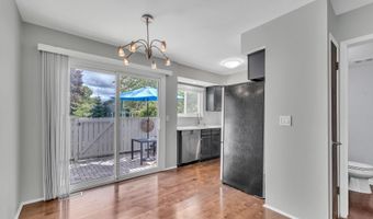 2840 Bombridge Ct, Ann Arbor, MI 48104