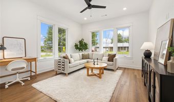 823 NW 14th St, Bentonville, AR 72712