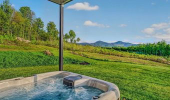 289 291 Ledgewood Dr, Bethlehem, NH 03574