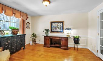 92 Dan Troy Dr, Amherst, NY 14221