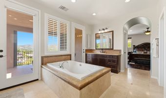 2713 Vistamonte Gln, Escondido, CA 92027