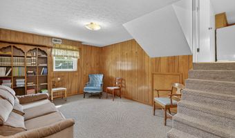 16394 Middlewood Dr, Abingdon, VA 24210