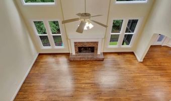 5035 Towne Lk, Woodstock, GA 30189