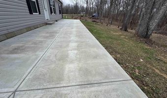 9123 E Pine Rd, Bloomfield, IN 47424