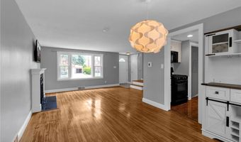 169 Ridgewood Dr, Amherst, NY 14226