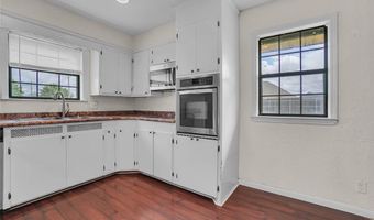 1404 Polk St, Altus, OK 73521