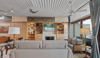 2337 SEMINOLE Rd B, Atlantic Beach, FL 32233