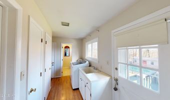 2875 PINE RIDGE Rd, Montoursville, PA 17754