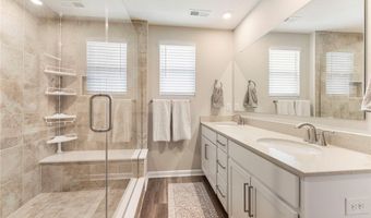 800 Dipper Ln 3, Aurora, OH 44202