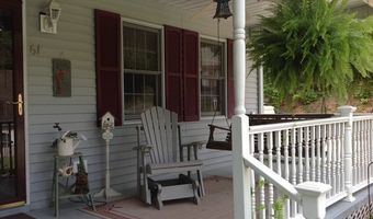 61 Mannon Dr, Alum Creek, WV 25003