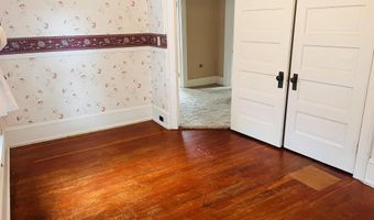 722 N Main, Aberdeen, SD 57401