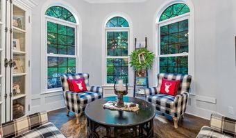 61 Mcintyre Dr, Asheville, NC 28803