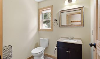 125 Cottage Ln, Bonners Ferry, ID 83805